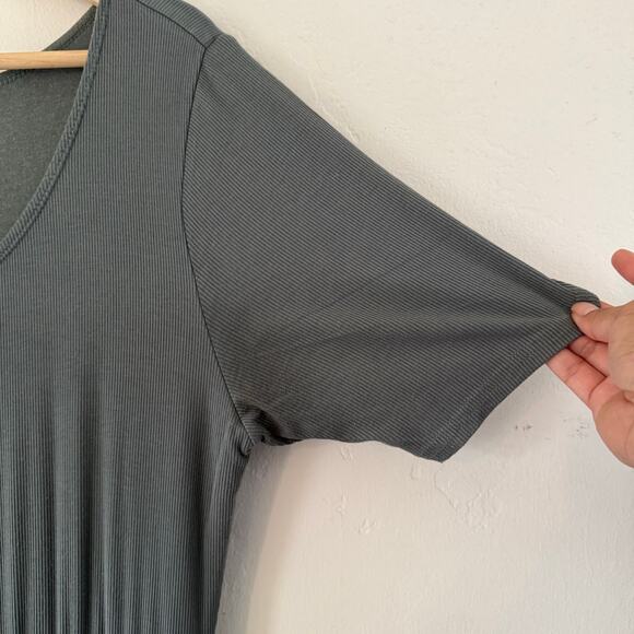 Bohme Essentials Short Sleeve Tiered Ribbed‎ Maxi Dress Green Gray Size XLarge - Picture 7 of 16